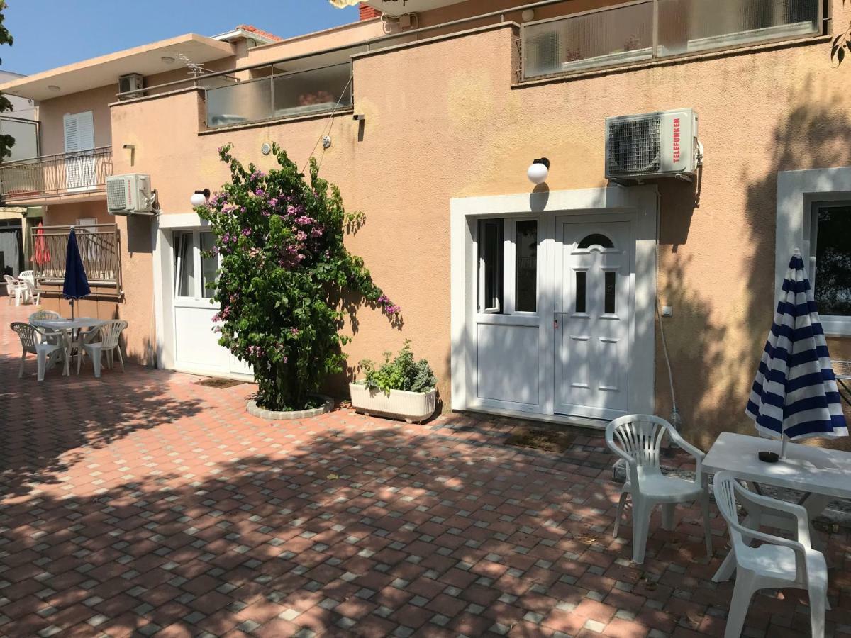 Apartment Neyra 2 Σπλιτ Εξωτερικό φωτογραφία